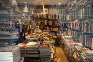 Buchhandlung am Place des Vosges